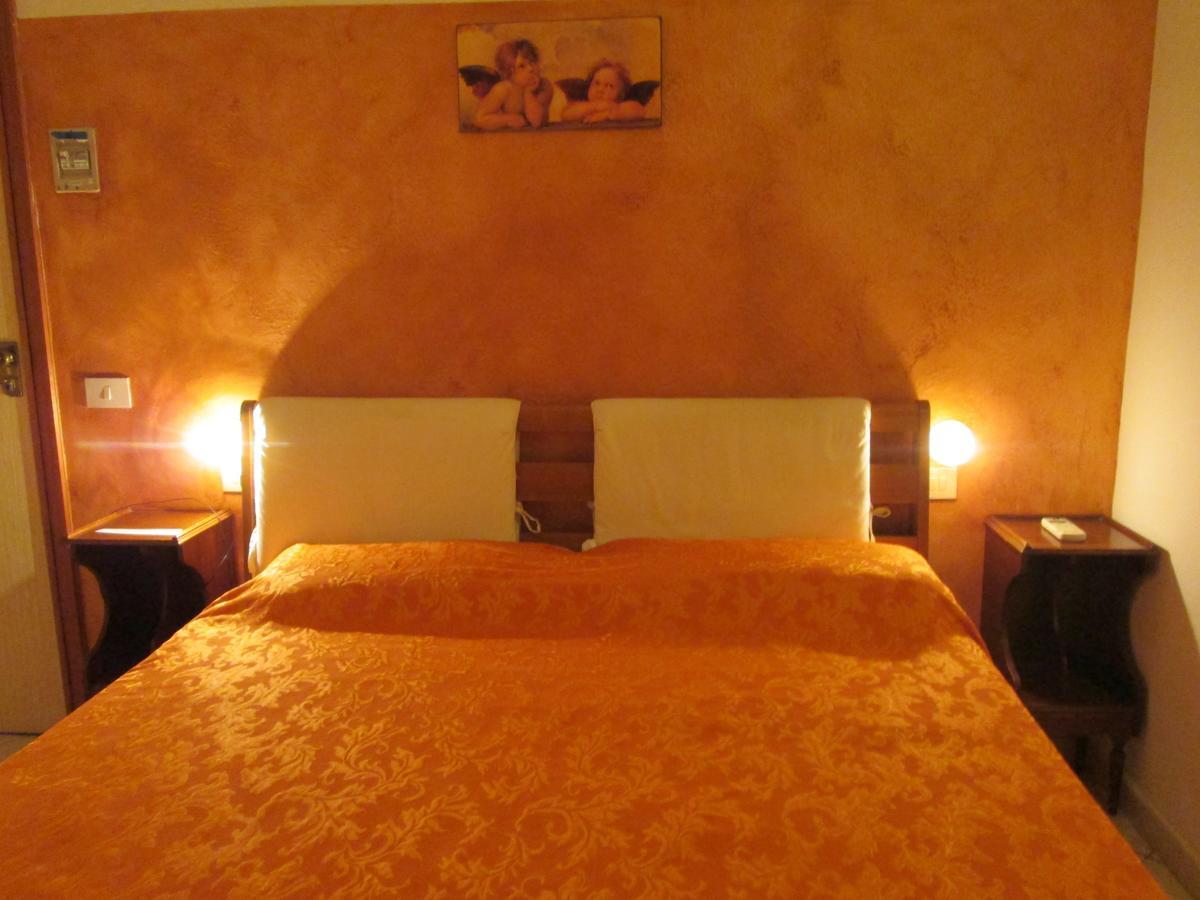 B&B Regina Margherita Piombino Cameră foto